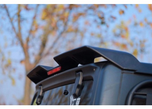 Тунинг спойлер за Jeep Wrangler JK