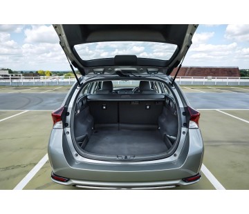 Щора за багажник за Toyota Auris комби (2012-2018)